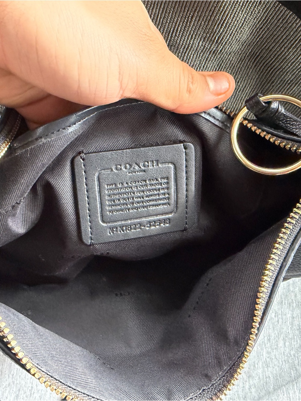 Coach Black Pebbled Leather Shoulder Bag with Tassel Detail - Picture 3 of 6